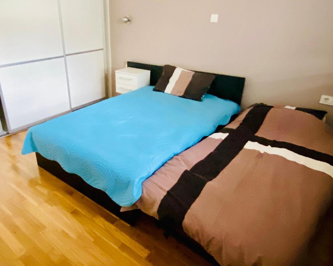 Villa Sunny Side Apartment Skopje Dolno Solnje Exterior photo