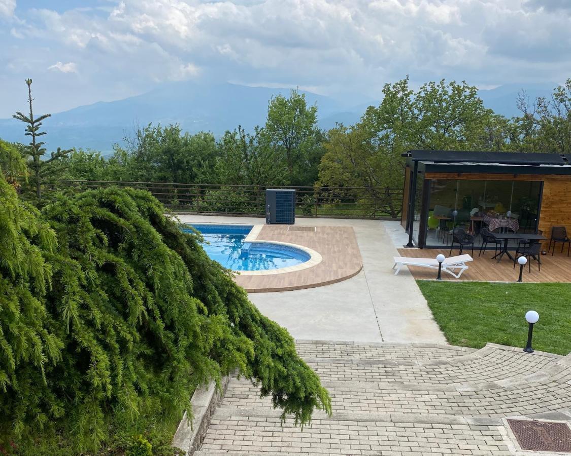 Villa Sunny Side Apartment Skopje Dolno Solnje Exterior photo